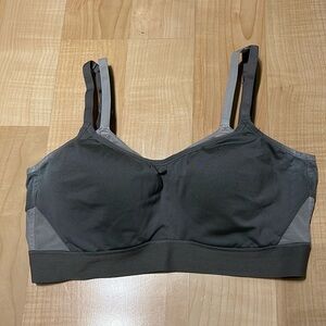 Natori sports bra